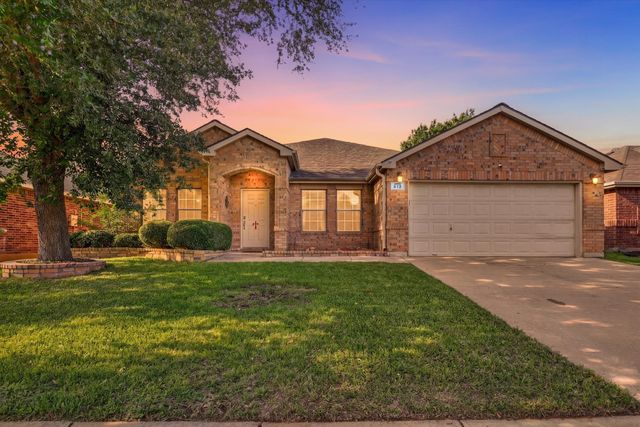612 Cranbrook Drive, Fort Worth, TX 76131
