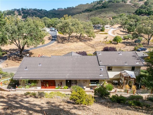11625 Cenegal, Atascadero, CA 93422
