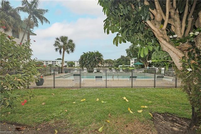 3030 Binnacle DR # 107, Naples, FL 34103