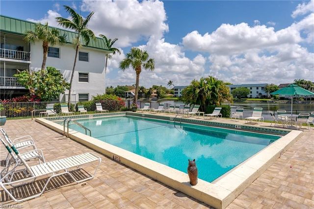 3030 Binnacle DR # 107, Naples, FL 34103