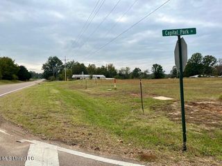 101 Capital Park Drive, Senatobia, MS 38668