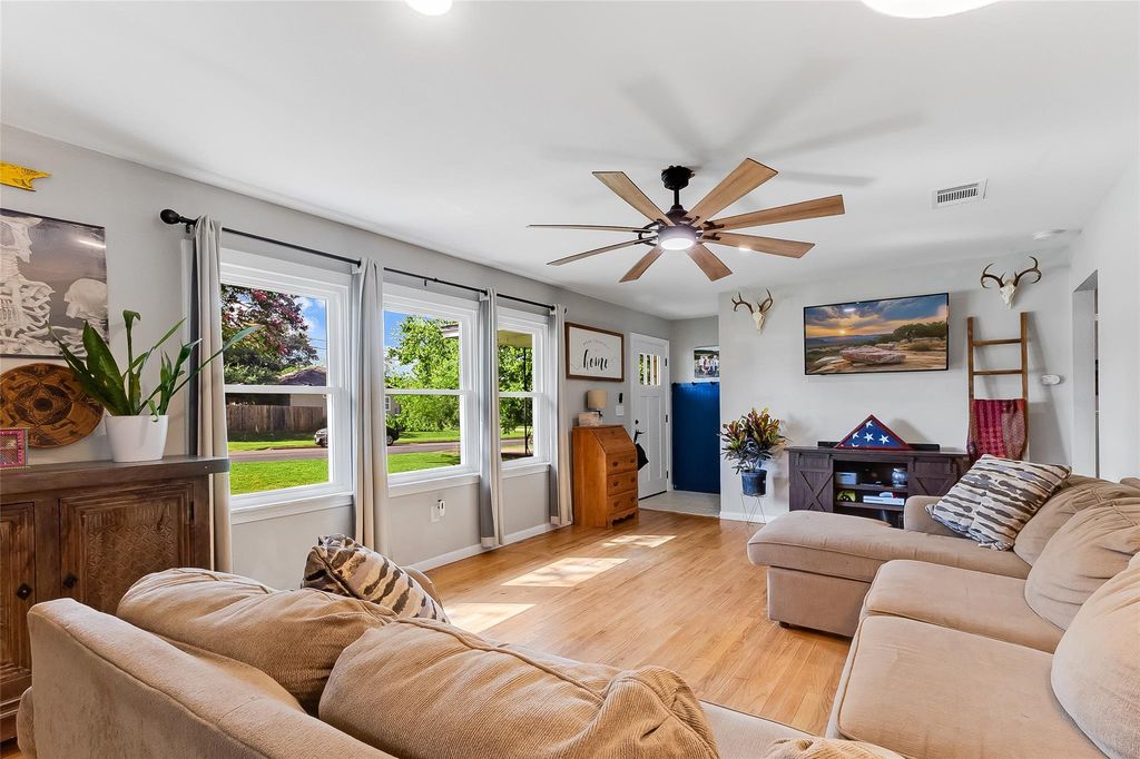 508 Ave G, Marble Falls, TX 78654