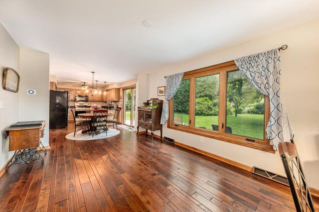 S77W16726 Bridgeport WAY, Muskego, WI 53150
