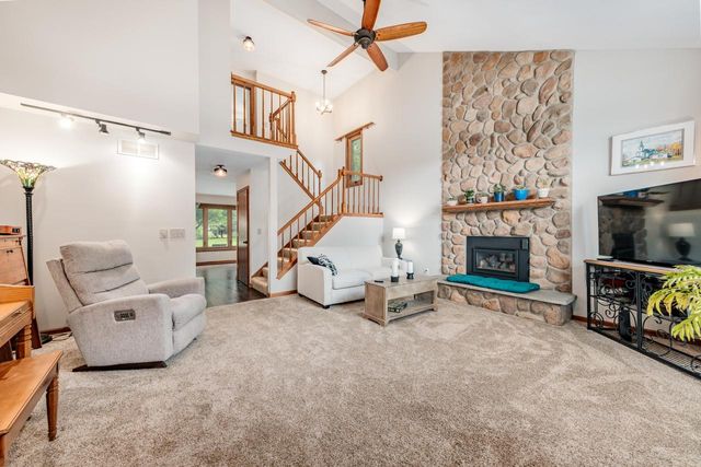 S77W16726 Bridgeport WAY, Muskego, WI 53150