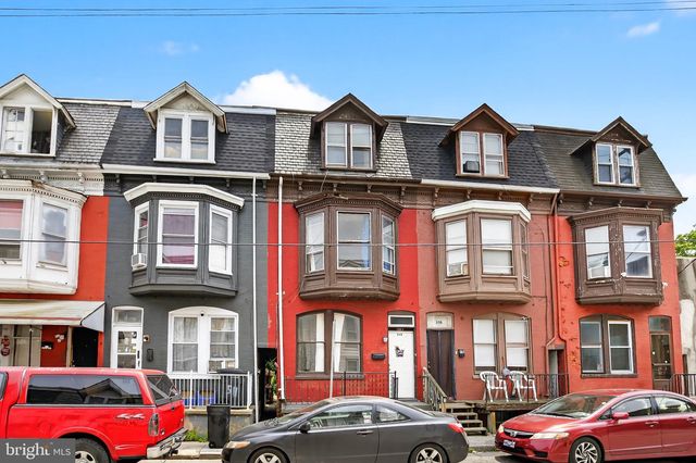 240 E POPLAR ST, York, PA 17403
