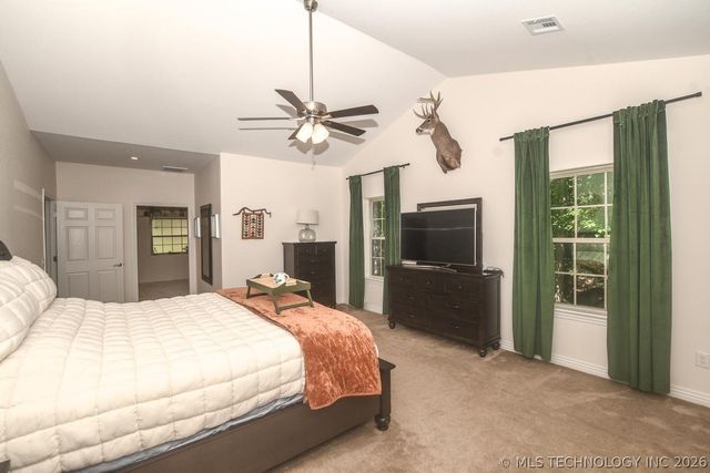 454 Whitetail Road, Kansas, OK 74347