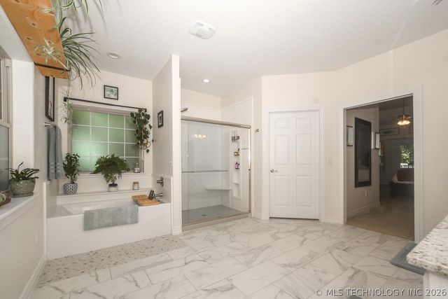 454 Whitetail Road, Kansas, OK 74347