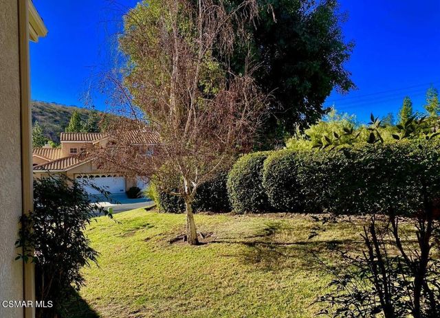 226 Concerto Drive, Oak Park, CA 91377