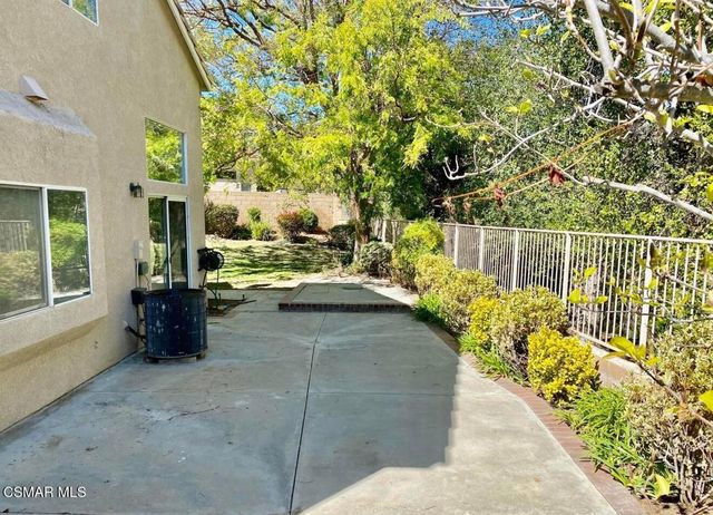 226 Concerto Drive, Oak Park, CA 91377