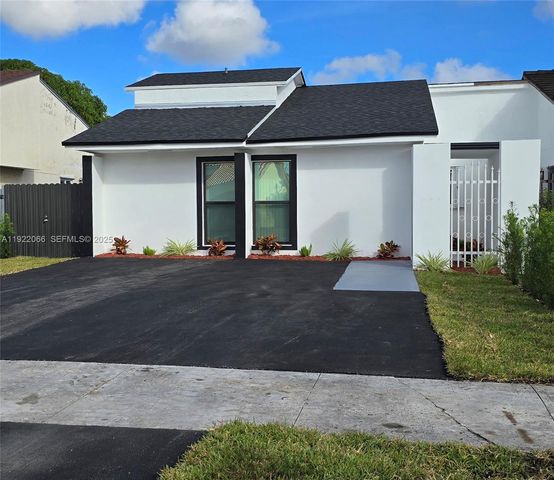 1001 SW 88th Ct, Miami, FL 33174