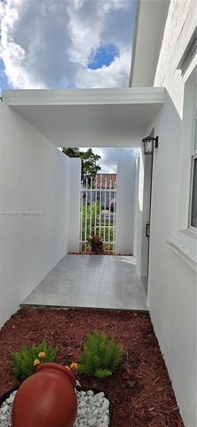 1001 SW 88th Ct, Miami, FL 33174