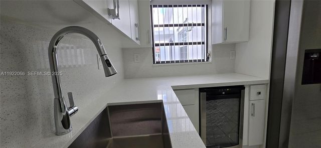 1001 SW 88th Ct, Miami, FL 33174