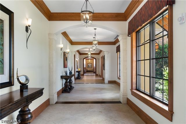 9727 Acqua CT 436, Naples, FL 34113