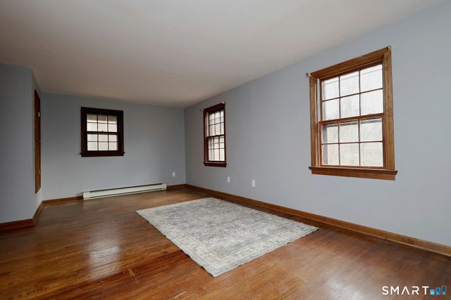 380 Newtown Turnpike, Redding, CT 06896