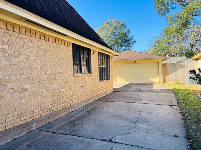 14734 Charlmont Drive, Houston, TX 77083