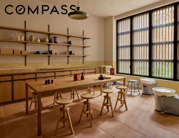 323 Bergen Street PH605E, New York City, NY 11217