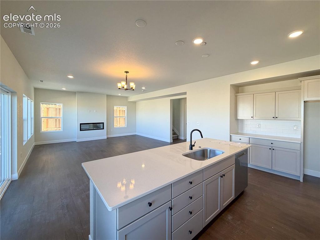Image 8 of property listing at 8206 Lemon Grass Road, Peyton, CO 80831