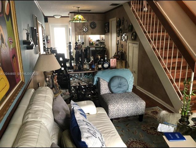 248 Majorca Avenue 248, Coral Gables, FL 33134