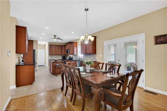 1646 Johnnys Way Road, Asheboro, NC 27203