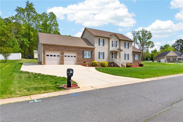 1646 Johnnys Way Road, Asheboro, NC 27203