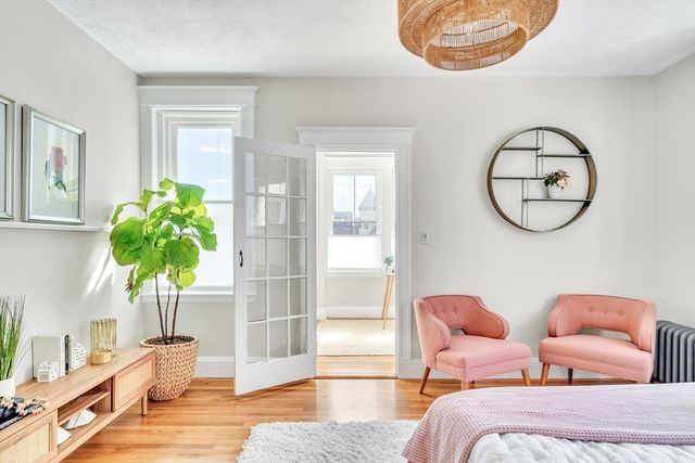 20 John Street 3, Brookline, MA 02446