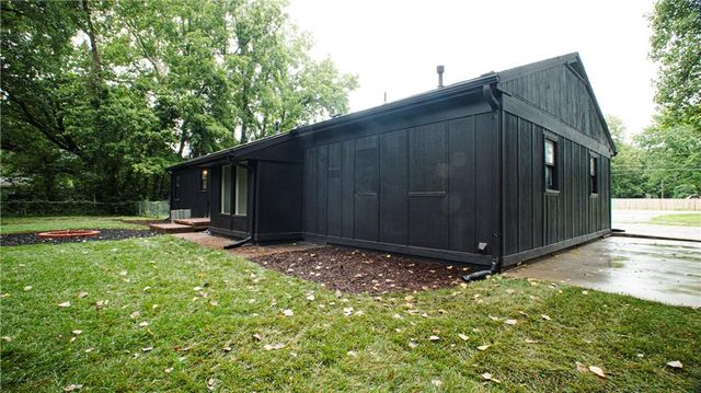 18405 E Truman Road, Independence, MO 64057