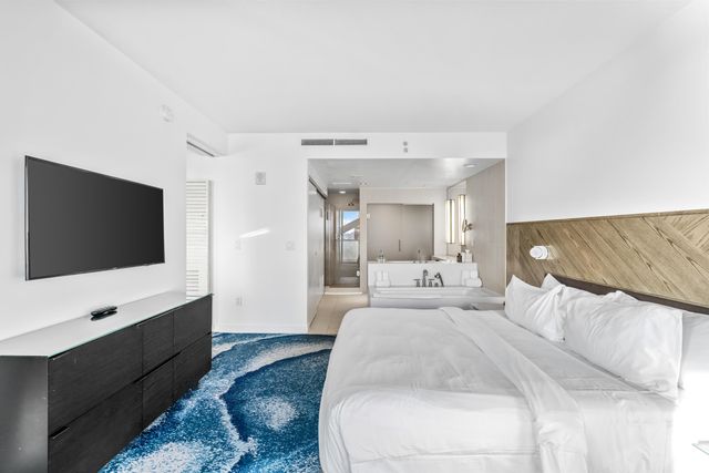 3101 Bayshore Drive 2105, Fort Lauderdale, FL 33304