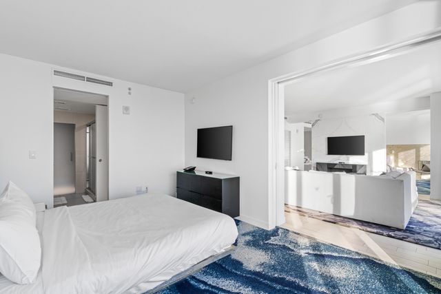 3101 Bayshore Drive 2105, Fort Lauderdale, FL 33304