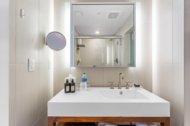 3101 Bayshore Drive 2105, Fort Lauderdale, FL 33304