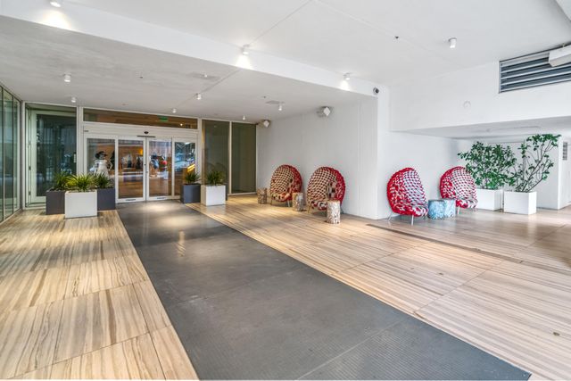 3101 Bayshore Drive 2105, Fort Lauderdale, FL 33304