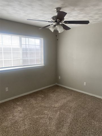 412 Mara Lane, Red Oak, TX 75154