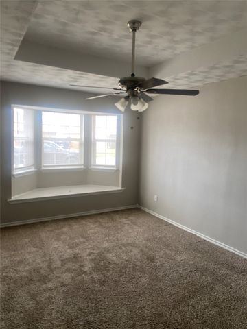 412 Mara Lane, Red Oak, TX 75154