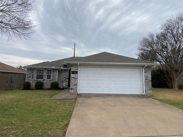 412 Mara Lane, Red Oak, TX 75154