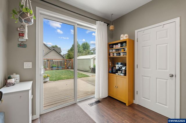 2011 North Albany Rd NW, Albany, OR 97321