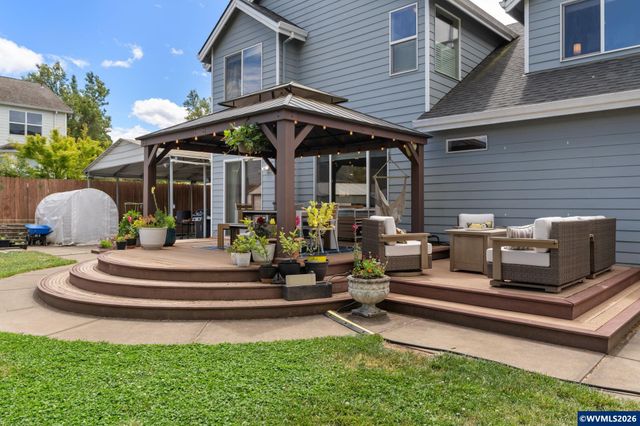 2011 North Albany Rd NW, Albany, OR 97321