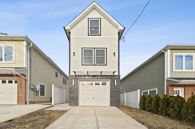 261 Winans Ave, Hillside Twp., NJ 07205