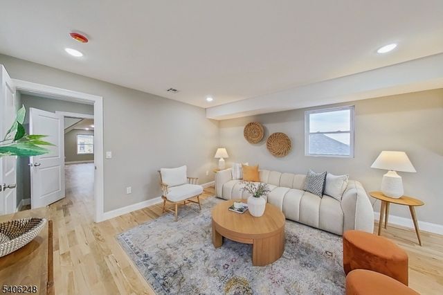 261 Winans Ave, Hillside Twp., NJ 07205