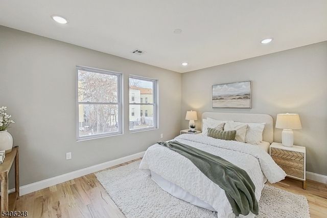 261 Winans Ave, Hillside Twp., NJ 07205