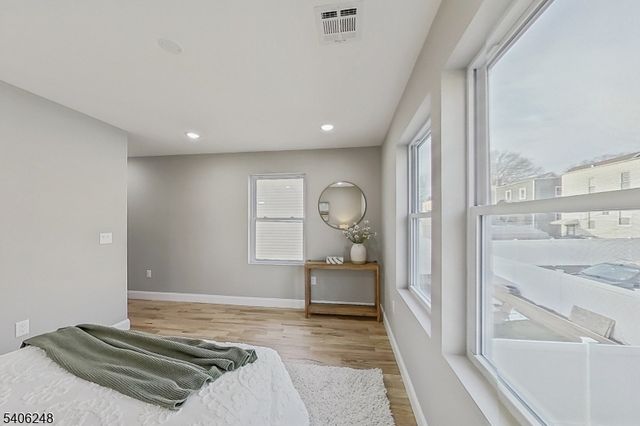 261 Winans Ave, Hillside Twp., NJ 07205