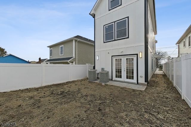 261 Winans Ave, Hillside Twp., NJ 07205