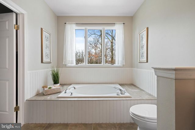 85 CATSKILL CT, Belle Mead, NJ 08502