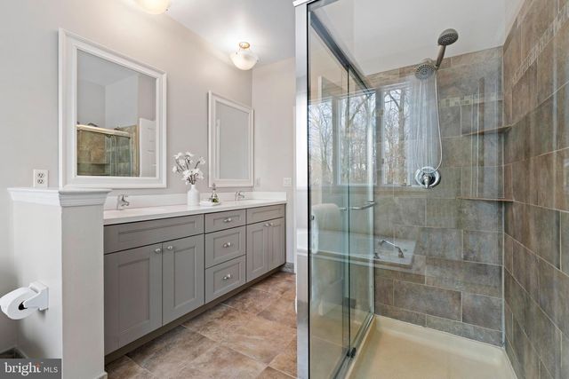 85 CATSKILL CT, Belle Mead, NJ 08502