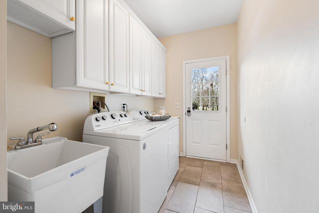 85 CATSKILL CT, Belle Mead, NJ 08502