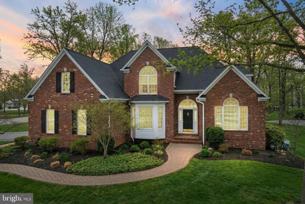 85 CATSKILL CT, Belle Mead, NJ 08502