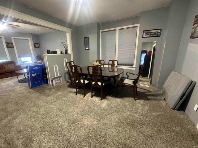 615 E Gum Street, Evansville, IN 47713