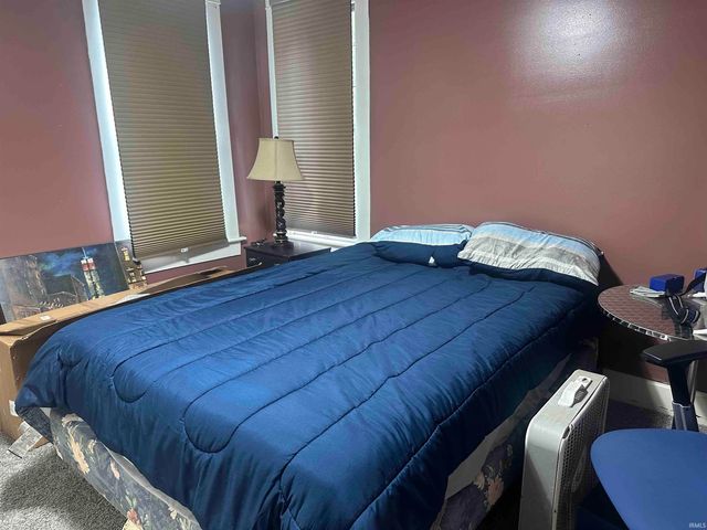 615 E Gum Street, Evansville, IN 47713