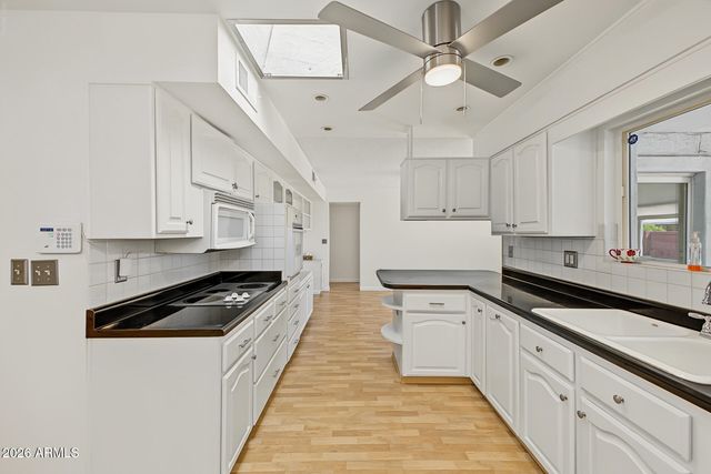 10319 W CUMBERLAND Drive, Sun City, AZ 85351