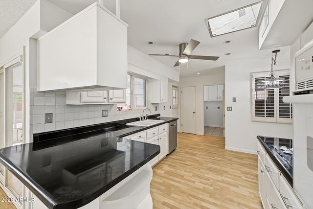 10319 W CUMBERLAND Drive, Sun City, AZ 85351