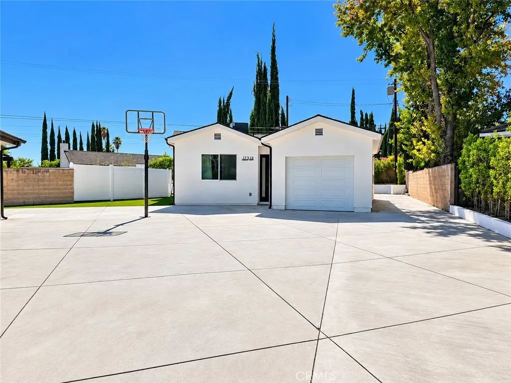 17318 Bircher Street, Granada Hills, CA 91344