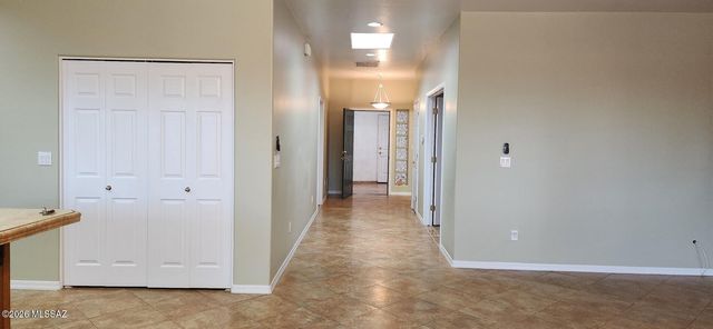 618 W Woodfield Court, Green Valley, AZ 85614